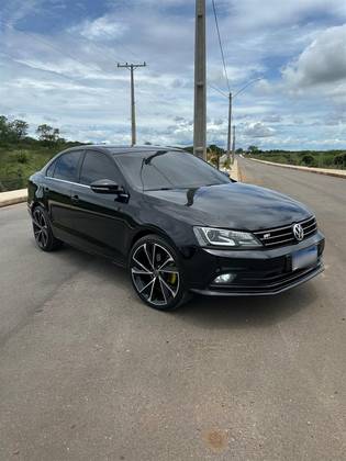 VOLKSWAGEN JETTA 2.0 TSI HIGHLINE 211CV GASOLINA 4P TIPTRONIC